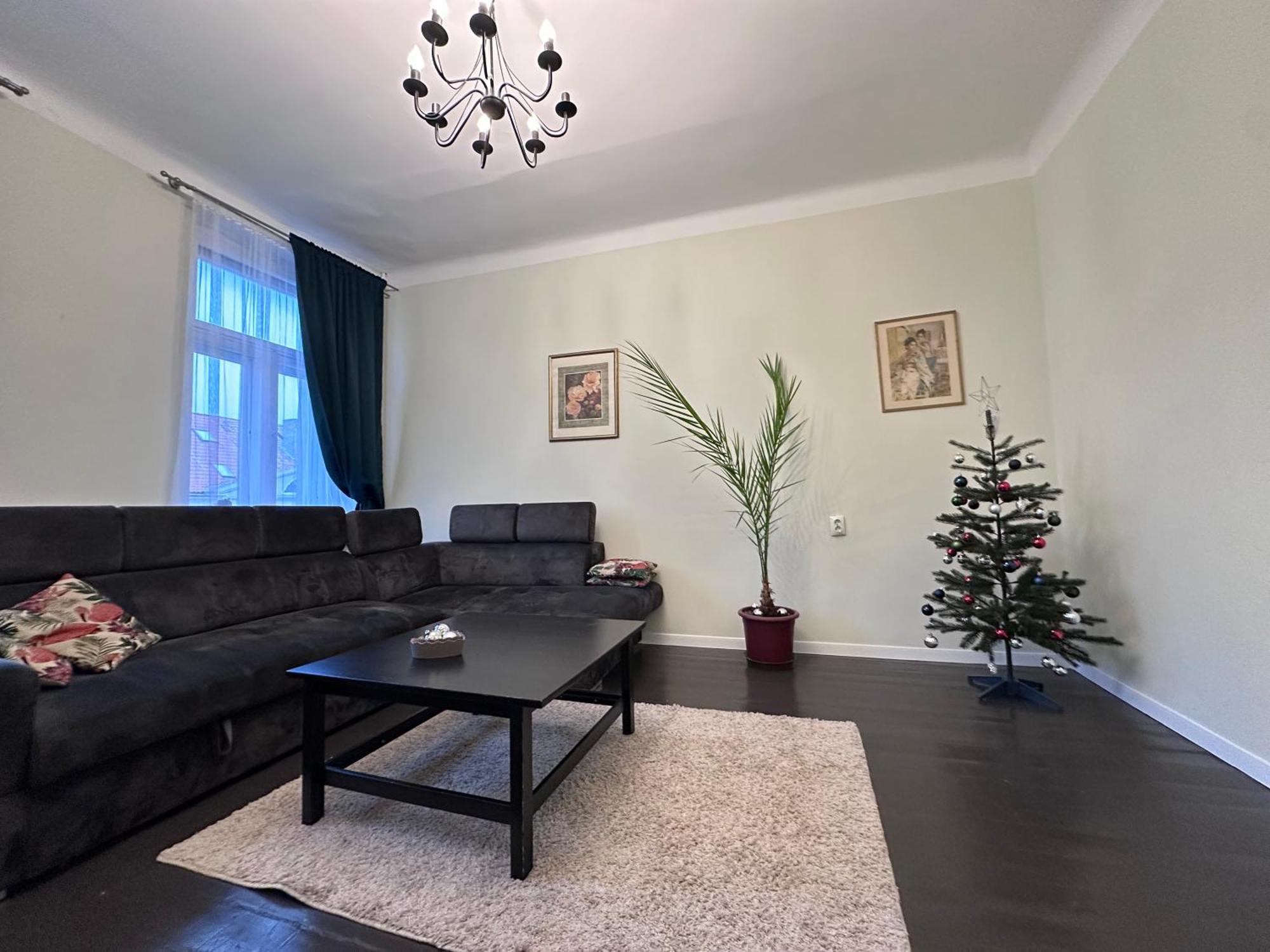 Classy Green Old Town Apartment Klaipeda Exterior photo